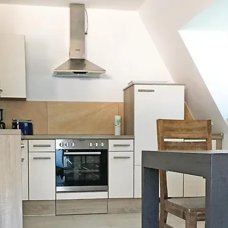 Stunning In With Kitchen 度假居 洛丁