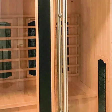 Stunning In With Kitchen 度假居 洛丁